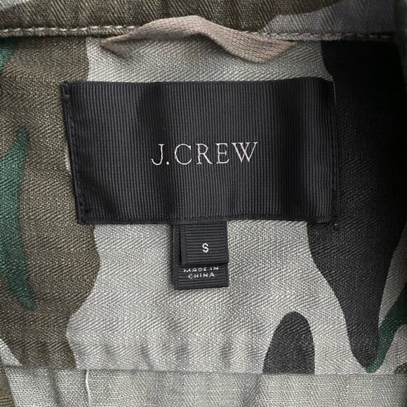 J Crew Size S Small Camo Jacket Shacket Button Front - Picture 3 of 5